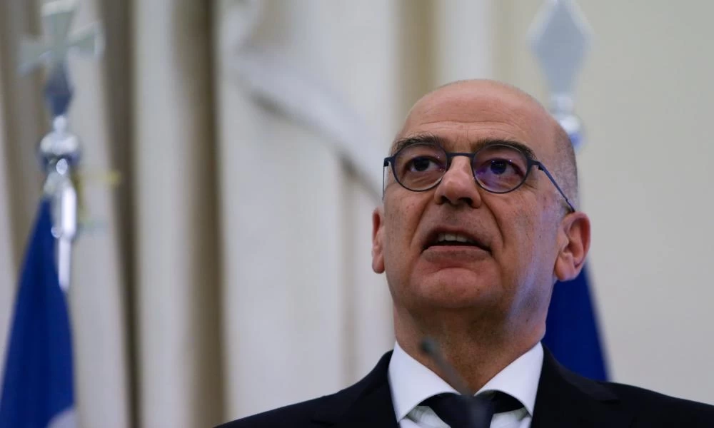 Η Τουρκία μπλόκαρε επί 20 λεπτά το αεροσκάφος που μετέφερε τον Ν. Δένδια